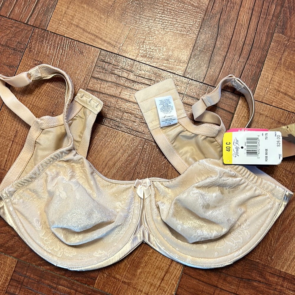 NWT Vintage Fair Women’s Bra Size 40C